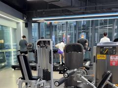 -超鹿运动(五四路恒力城店)