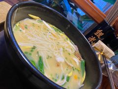 -银米·云南传统过桥米线(双廊黑金冠店)