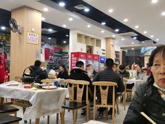 大堂-江城燕子大排档(江汉路步行街店)