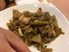 -一鸣蒸汽石锅鱼 Yiming Steamed Stonepot Fish