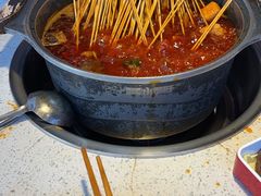 -钢管厂五区小郡肝串串香(蜀都万达店)