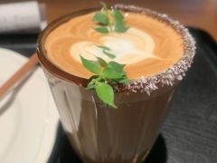 -C Cafe(朵云书院·戏剧店)