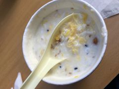 -清真老马家国华牛奶鸡蛋醪糟(正宁路店)