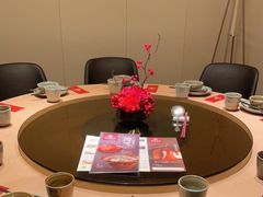 包厢-青年公社烤鸭(宝杨宝龙广场店)