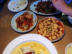 -吕氏疙瘩汤·新派鲁菜(东城万达广场店)