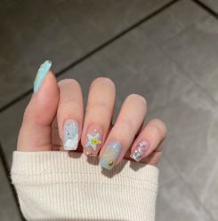 -晨·艺美甲美睫