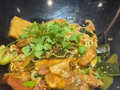 -醉人椒麻辣香锅(上地华联店)