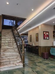 -BOJUE·铂爵造型烫发·染发