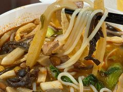 -螺丰汇柳州螺蛳粉(苹果园地铁站F口店)