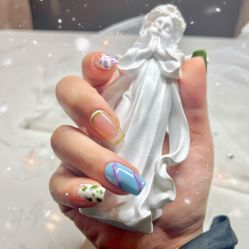 -UGIRL有个美甲