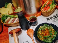 -独食火锅·半米屋台(直营总店)