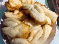 -鱼窝棚柴火铁锅炖(富山屯店)