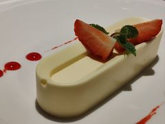 -Erman岩烧牛排(虹桥南丰城店)