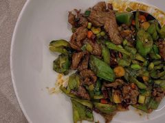 辣爆黄牛肉-食神鱼头佛跳墙(百子湾旗舰店)