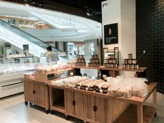 -格瑞思动物奶油生日蛋糕(圆融店)