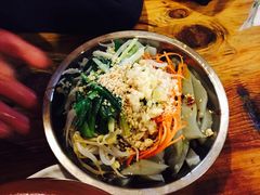 -小锅巴纳西餐厅