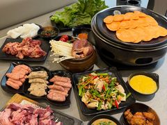 -啊美丽炭火烤肉(滑翔一店)