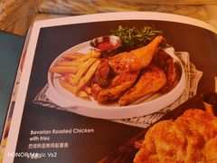 -LENBACH兰巴赫西餐啤酒坊(大连东港店)