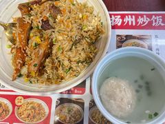 -扬二春炒饭(国庆路总店)