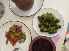 -臻爱住家月嫂育儿嫂(万达店)