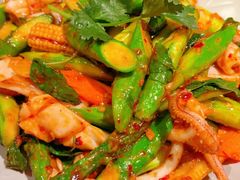 -大头虾越式风味餐厅(光明广场店)