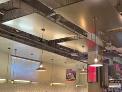 -白仁仔· 活烤海鲜 宵夜(豫园店)