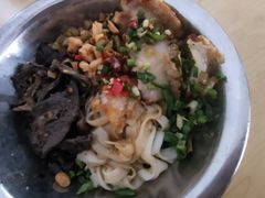 -阿婆米粉店