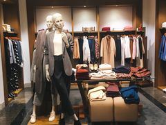 -Massimo Dutti(曲江银泰店)