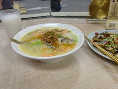 -面道赞宁海海鲜面(迎凤街店)