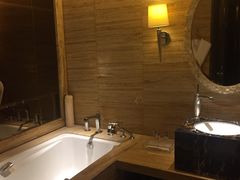 -北京朝阳悠唐皇冠假日酒店