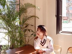 -Fridi Patisserie Cafe