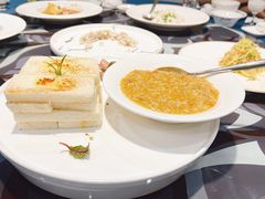 清炒蟹黄配法棍-麟1929(外滩店)