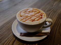 -Common Table · Brunch & Coffee