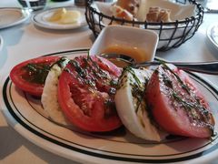 -Wolfgang’s Steakhouse 沃夫冈牛排馆(上海白玉兰广场店)