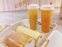 -顶东面包花园·生日蛋糕(世博店)