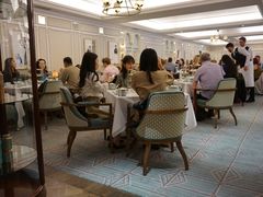 -The Diamond Jubilee Tea Salon at Fortnum & Mason