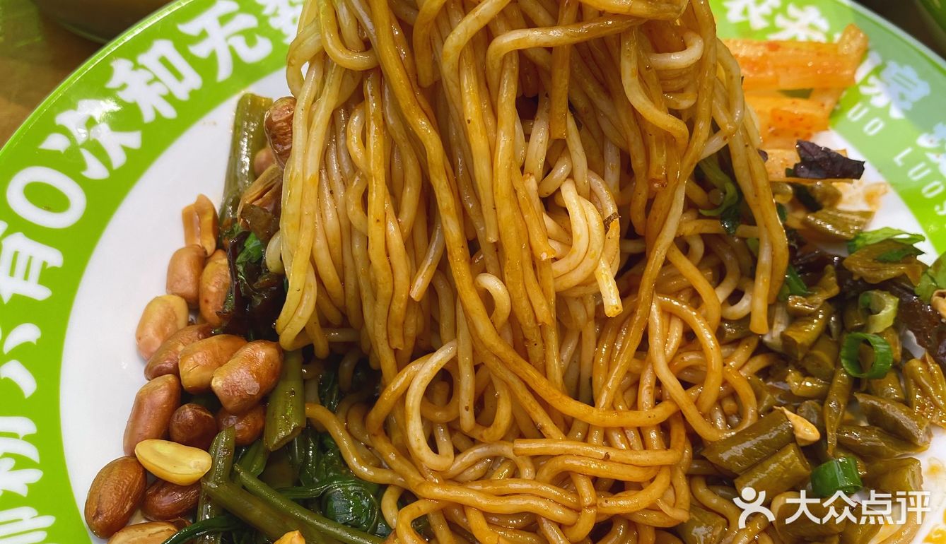 9.9就可以吃螺蛳粉｜免费田螺无限吃终于实现田螺自由了[调皮]