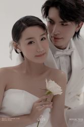 -挪娅婚纱摄影皇家会所