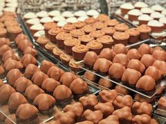 -Laderach 莱德拉(上海环贸iapm店)