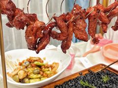 -品海楼·大连海胆锅贴馆(东港店)