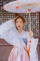 -易摄影婚纱摄影工作室