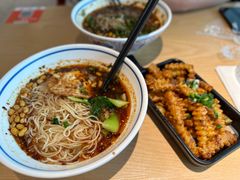 -蓉李记成都名小吃(武汉经开万达店)
