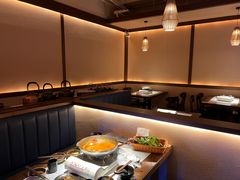 餐具摆设-旺福·贵州酸汤牛肉火锅(陆悦天地店)