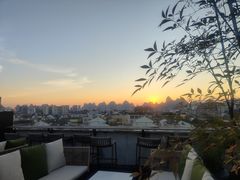 -悦吧·360°全景天台酒吧(象山店)