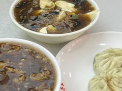 -陈寔包子王·卤煮小肠·京味小吃(龙潭店)