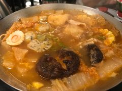 -8锅臭臭锅·正宗台湾小火锅(中心五路店)