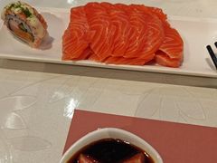 -四海一家自助餐(益田假日广场店)