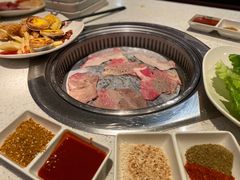 -佰烧海鲜烤肉火锅自助(世茂国际广场店)