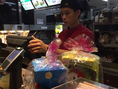 -麦当劳(海岸城店)