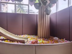 -水桶王国主题餐厅·聚会·生日派对·亲子活动·家庭套餐(亚龙湾希尔顿店)